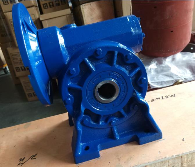 滚轮架专用减速机，定做非标齿轮箱，订做非标减速机