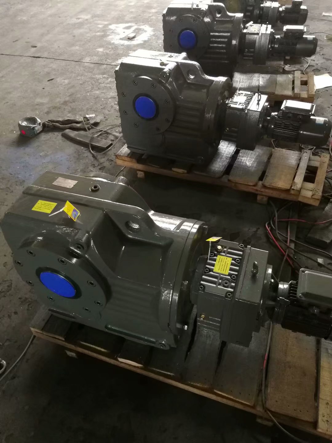 KAF67减速机|KA77齿轮减速电机