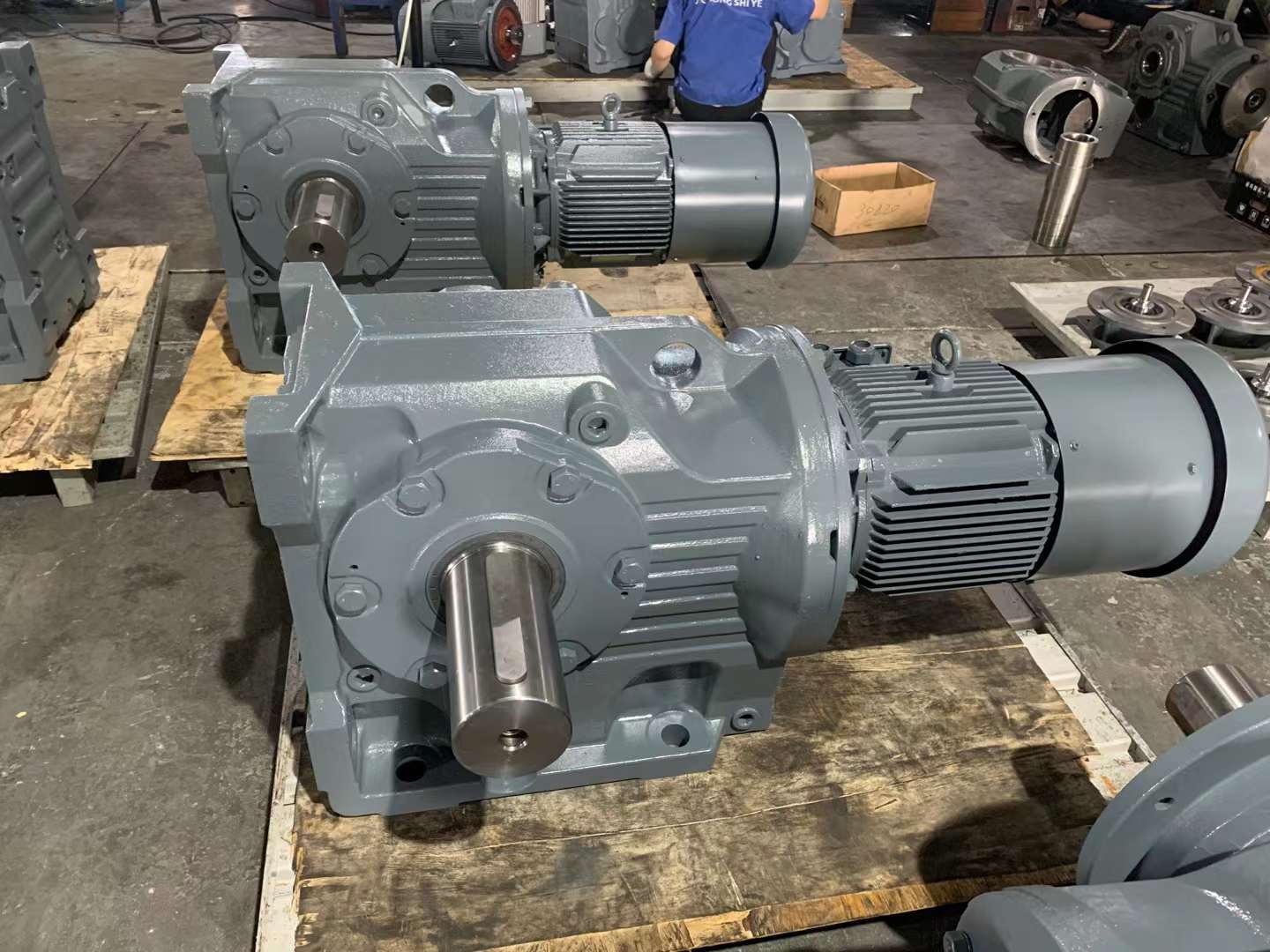 橡胶带式真空过滤机减速机